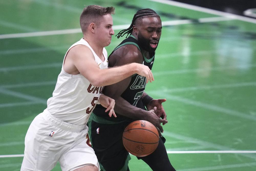 足以令整个 足以令整个