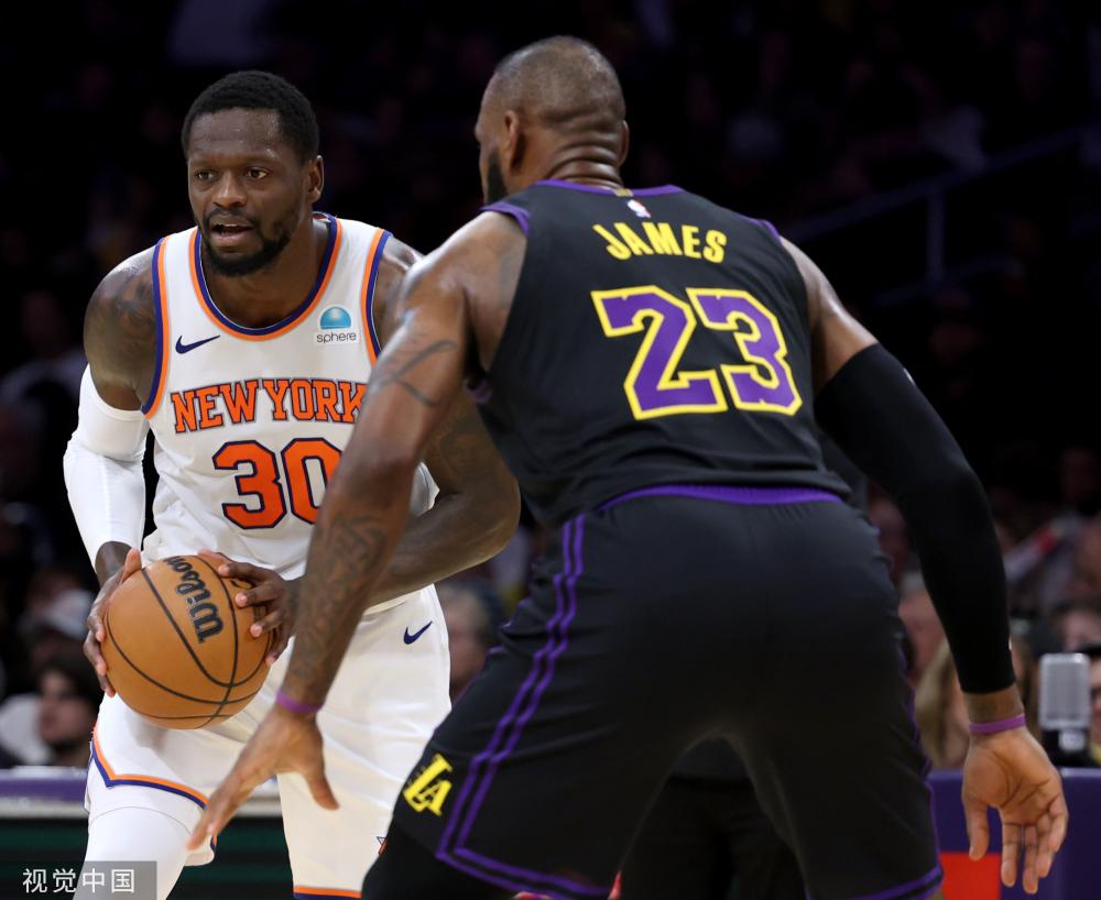 的球员之一 的球员之一