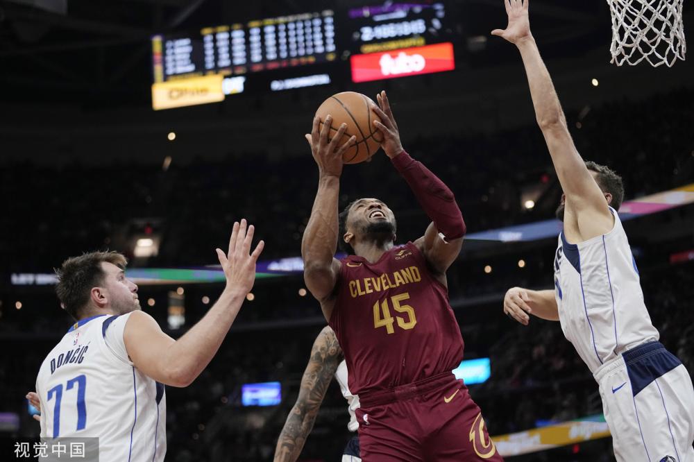 足球不仅仅 足球不仅仅